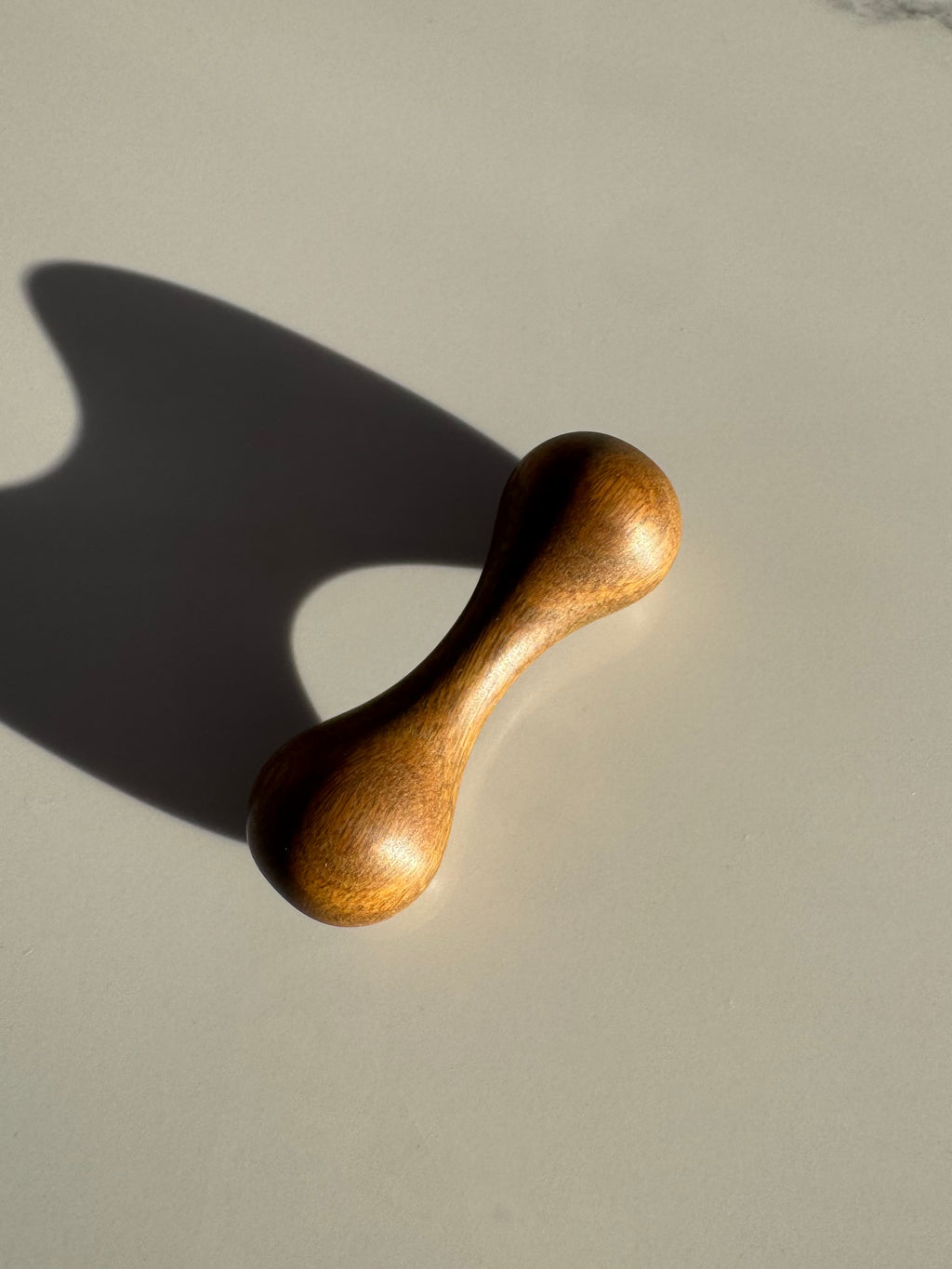 Sandalwood Fingertip Wellness & Recovery Roller