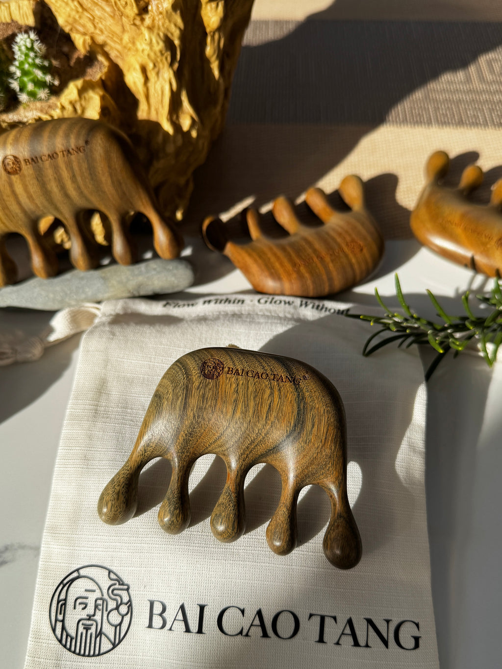 5-Tooth Sandalwood Pocket Meridian Comb