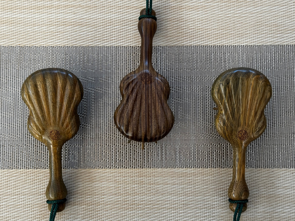 Portable Sandalwood Cushion Scalp Brush